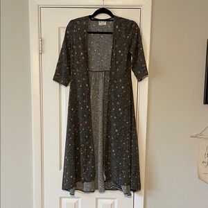 Joyfolie Dark Floral Long Sleeve Duster